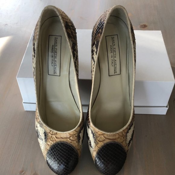 Saks Fifth Avenue Snakeskin Pattern Multi-color Leather Pumps - Picture 4 of 8